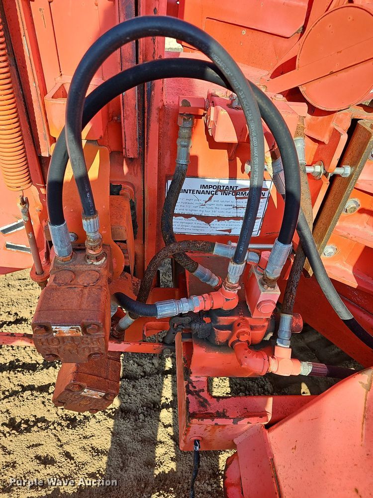 image for item NJ9809 1994 Brush Bandit 200 Plus  wood chipper