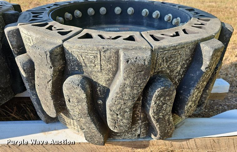 image for item NJ9810 (4) Evolution EWRS 12X16.5 skid steer wheels and tires