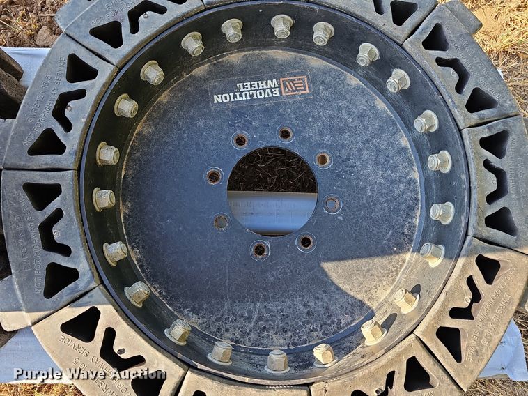 image for item NJ9810 (4) Evolution EWRS 12X16.5 skid steer wheels and tires