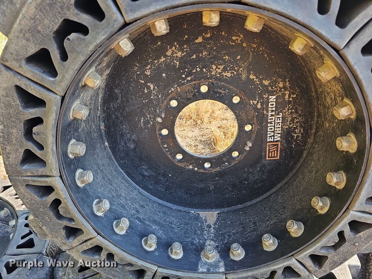 image for item NJ9810 (4) Evolution EWRS 12X16.5 skid steer wheels and tires