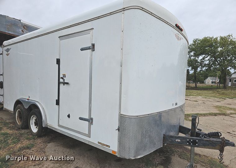 image for item NJ9812 2002 H&H  enclosed cargo trailer