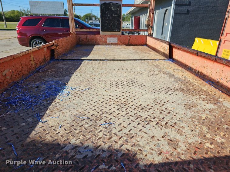 image for item NJ9817 1997 Skyjack SJ4626  scissor lift