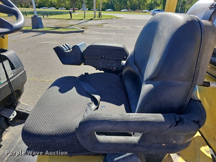 image for item NJ9818 Hyster S30FT  forklift