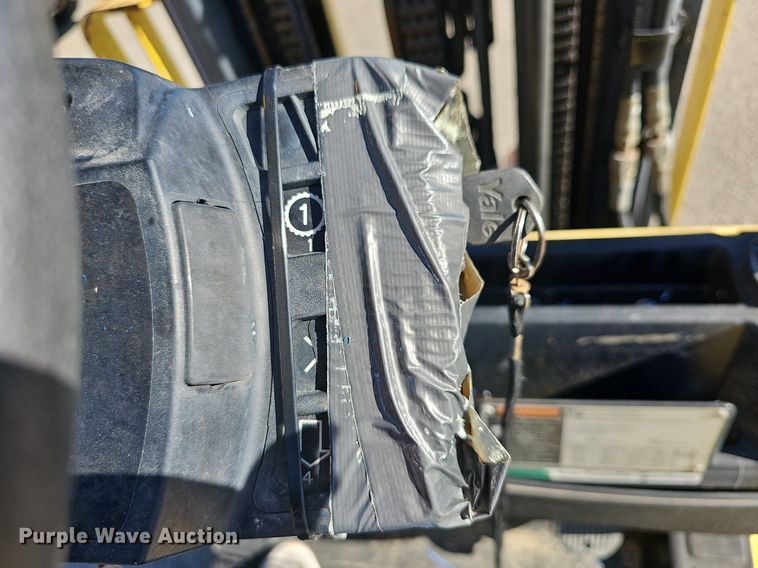 image for item NJ9818 Hyster S30FT  forklift