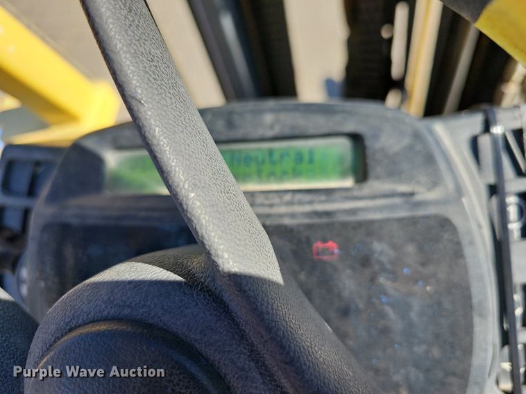 image for item NJ9818 Hyster S30FT  forklift