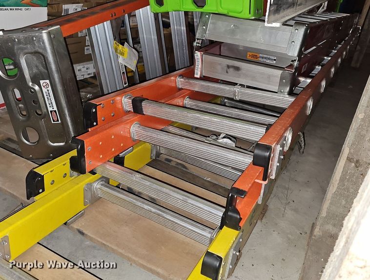 image for item NJ9832 (11) ladders