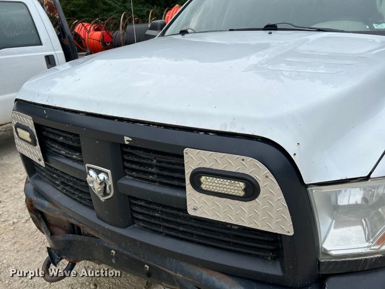 image for item NL9606 2012 Dodge Ram 5500 Heavy Duty  Crew Cab utility / service truck