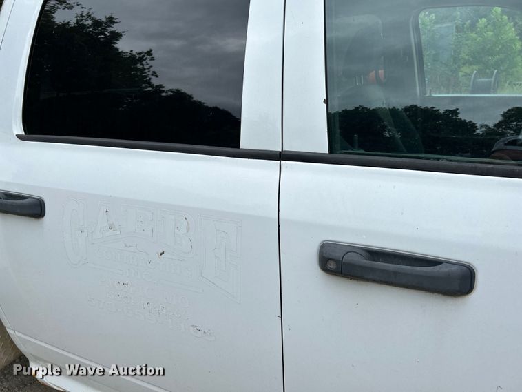 image for item NL9606 2012 Dodge Ram 5500 Heavy Duty  Crew Cab utility / service truck