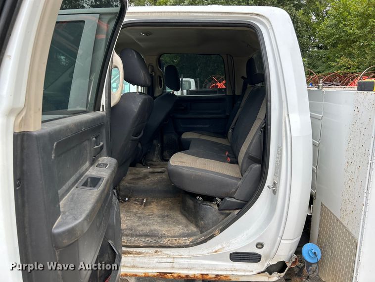 image for item NL9606 2012 Dodge Ram 5500 Heavy Duty  Crew Cab utility / service truck