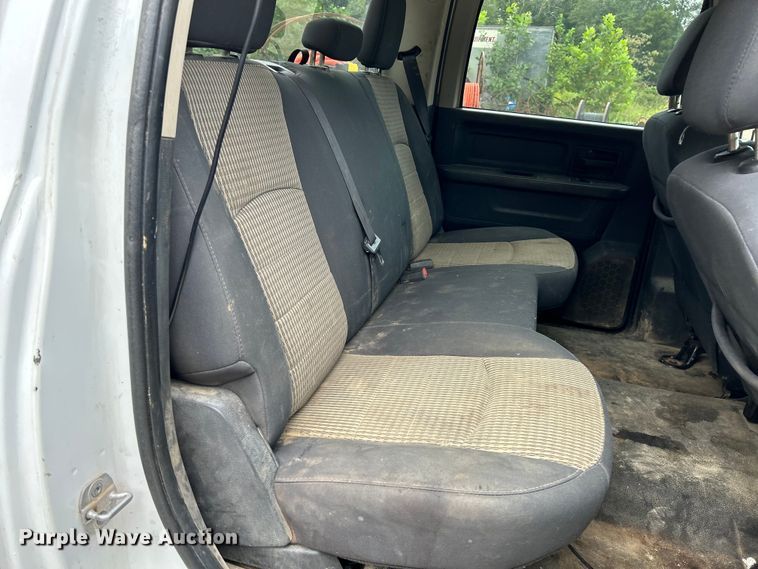 image for item NL9606 2012 Dodge Ram 5500 Heavy Duty  Crew Cab utility / service truck