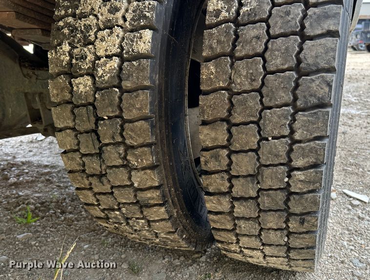 image for item NL9606 2012 Dodge Ram 5500 Heavy Duty  Crew Cab utility / service truck