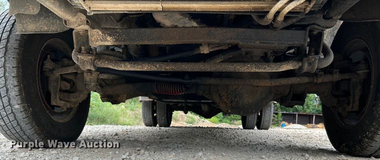 image for item NL9608 2006 Dodge Ram 3500  Mega Cab flatbed pickup truck