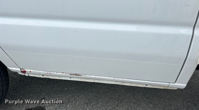 image for item NL9653 2012 Ford E350 Super Duty  box truck