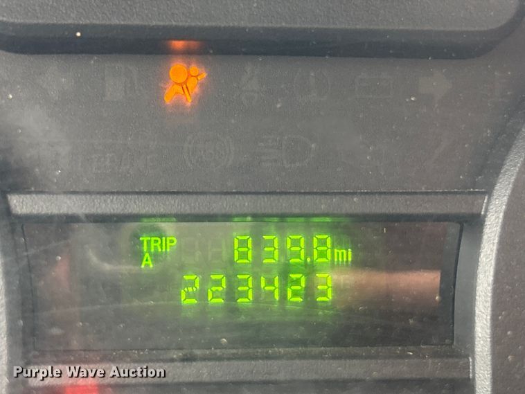 image for item NL9653 2012 Ford E350 Super Duty  box truck