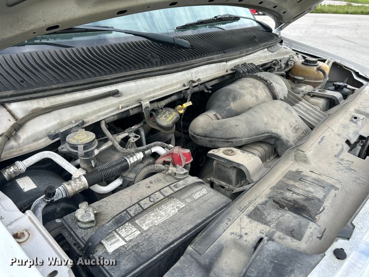 image for item NL9653 2012 Ford E350 Super Duty  box truck