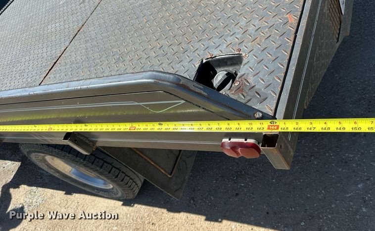 image for item NP9655 2000 Ford F350 Super Duty  flatbed pickup truck