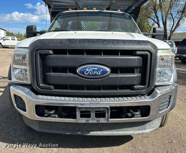 image for item NP9661 2012 Ford F550  flatbed truck