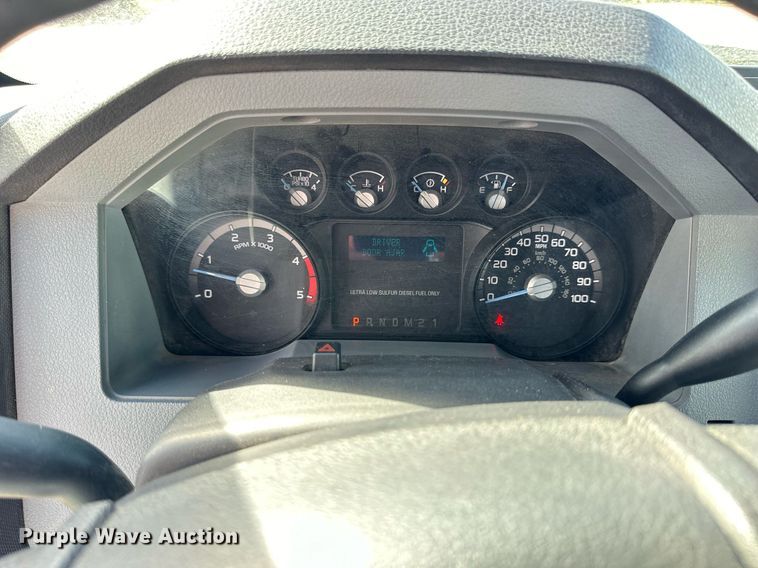 image for item NP9661 2012 Ford F550  flatbed truck