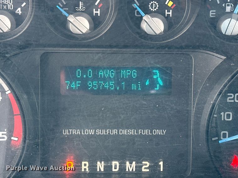 image for item NP9661 2012 Ford F550  flatbed truck