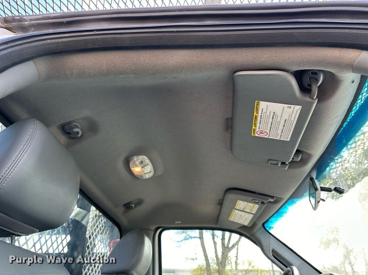 image for item NP9661 2012 Ford F550  flatbed truck