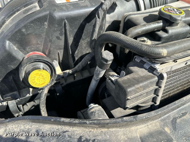 image for item NP9661 2012 Ford F550  flatbed truck