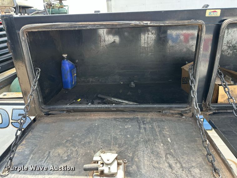 image for item NQ9313 2015 GMC Sierra 2500HD  Double Cab pickup truck