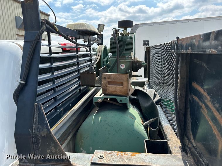 image for item NQ9313 2015 GMC Sierra 2500HD  Double Cab pickup truck