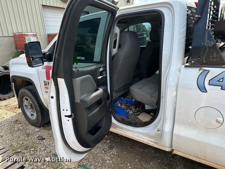 image for item NQ9313 2015 GMC Sierra 2500HD  Double Cab pickup truck