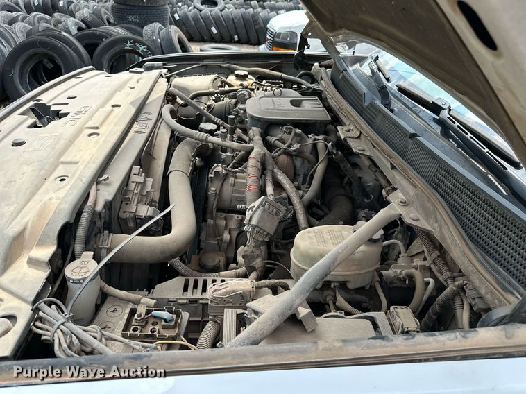 image for item NQ9313 2015 GMC Sierra 2500HD  Double Cab pickup truck