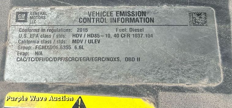 image for item NQ9313 2015 GMC Sierra 2500HD  Double Cab pickup truck