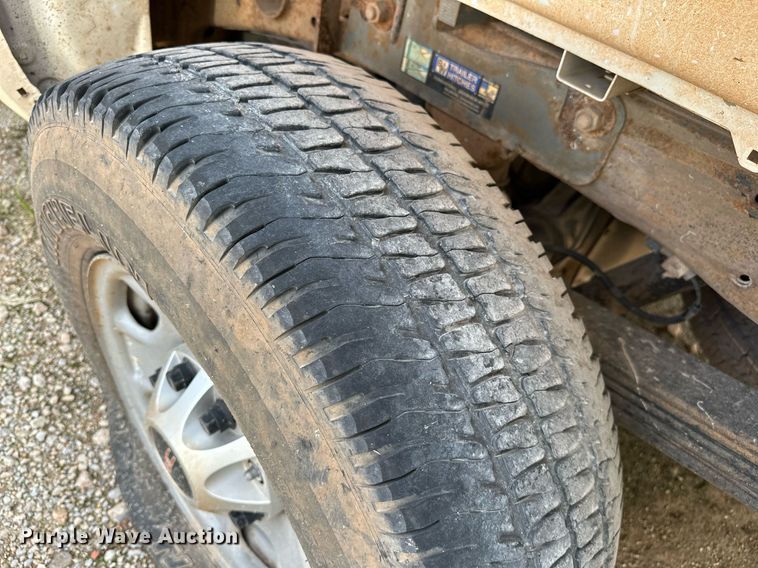 image for item NQ9313 2015 GMC Sierra 2500HD  Double Cab pickup truck