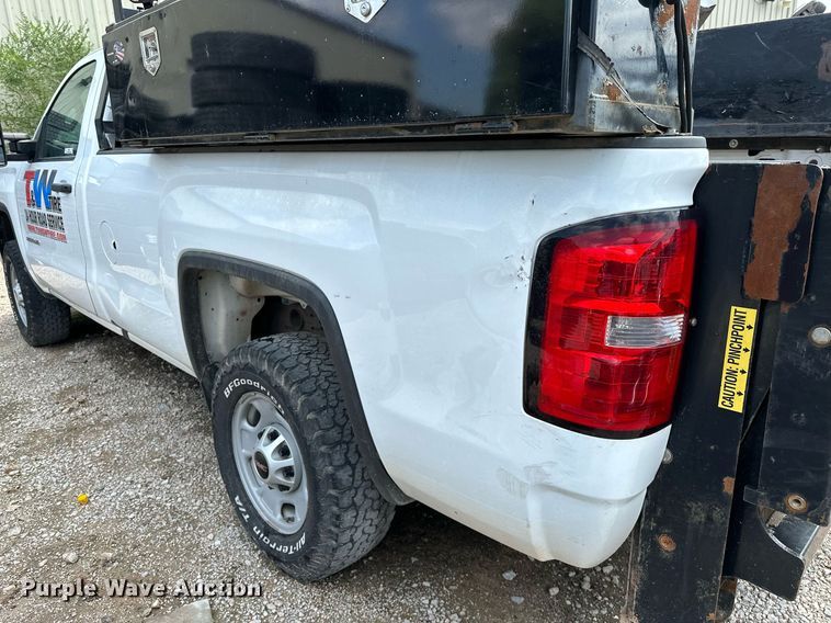 image for item NQ9314 2017 GMC Sierra 2500HD  pickup truck