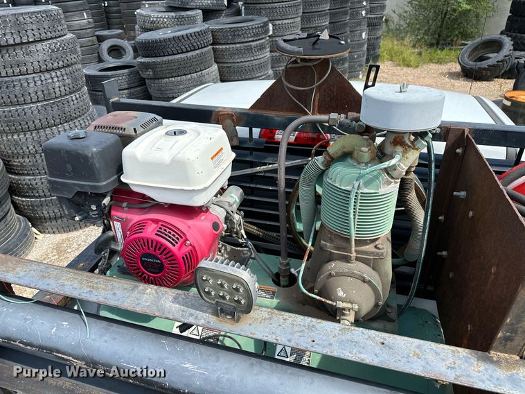 image for item NQ9314 2017 GMC Sierra 2500HD  pickup truck