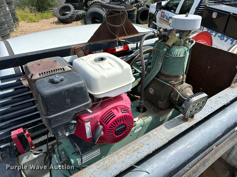 image for item NQ9314 2017 GMC Sierra 2500HD  pickup truck