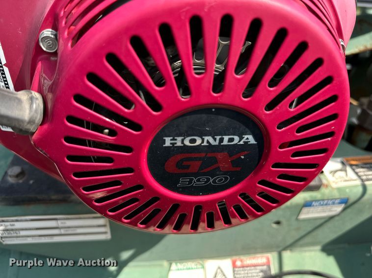 image for item NQ9314 2017 GMC Sierra 2500HD  pickup truck