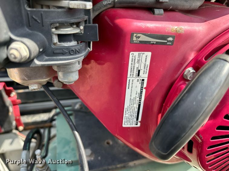 image for item NQ9314 2017 GMC Sierra 2500HD  pickup truck