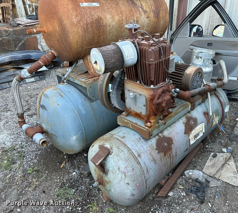 image for item NQ9329 (2) air compressors