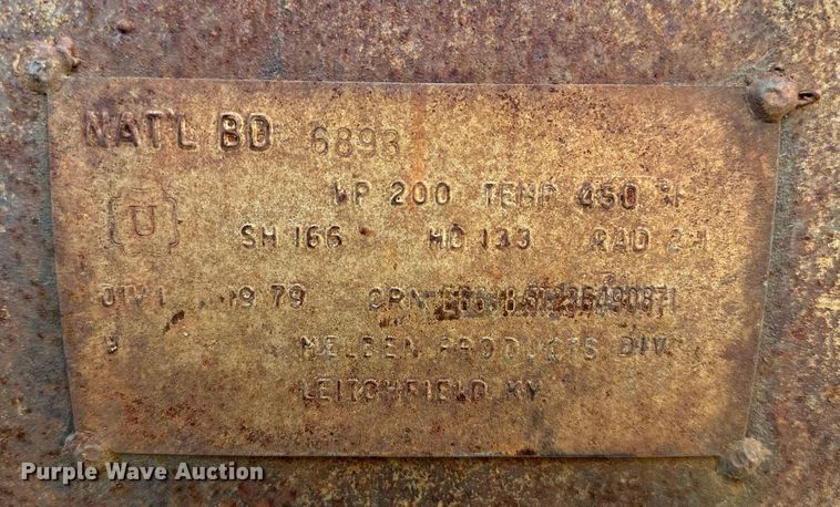 image for item NQ9329 (2) air compressors