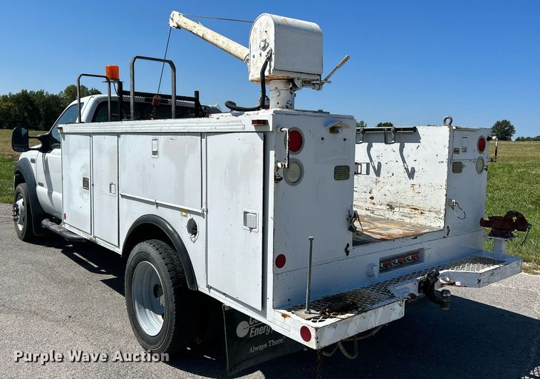 image for item NQ9793 2007 Ford F450 Super Duty  utility / service truck