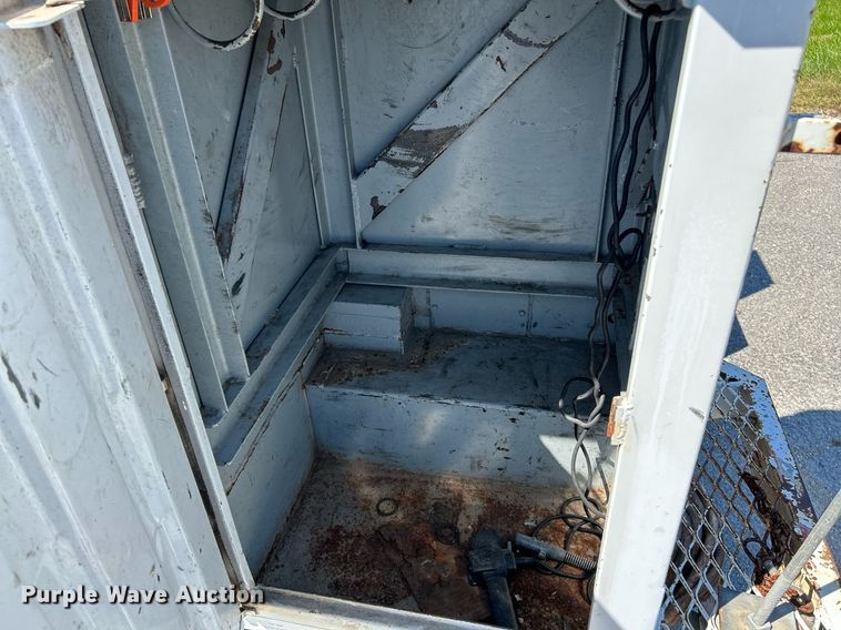 image for item NQ9793 2007 Ford F450 Super Duty  utility / service truck