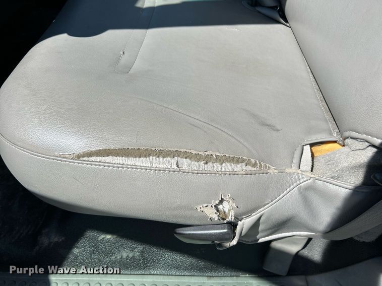 image for item NQ9793 2007 Ford F450 Super Duty  utility / service truck