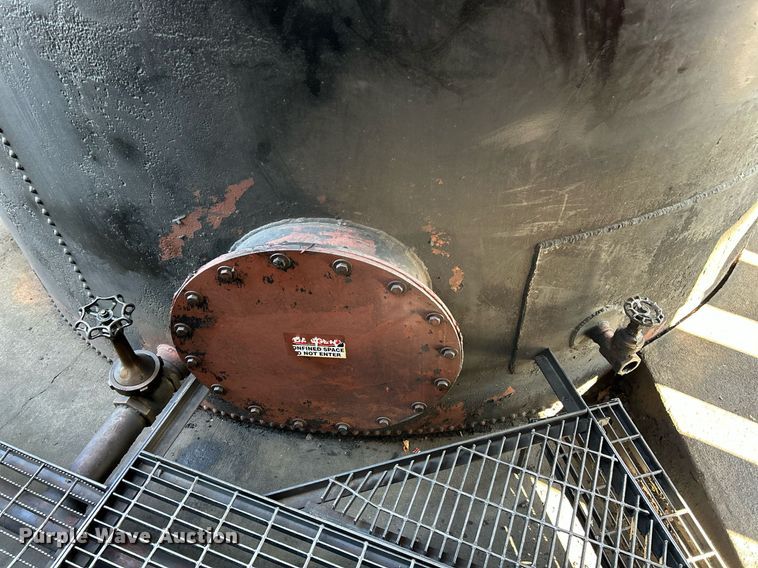 image for item NQ9800 Oil tank