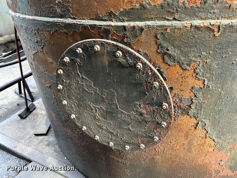 image for item NQ9806 Oil tank