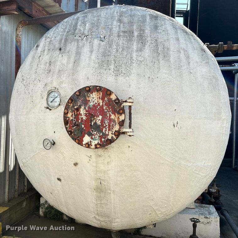 image for item NQ9809 Oil tank