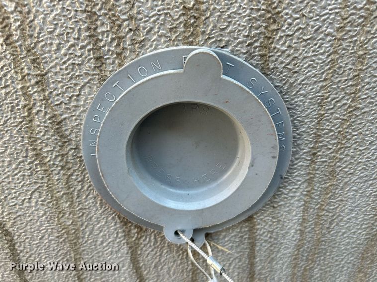 image for item NQ9809 Oil tank