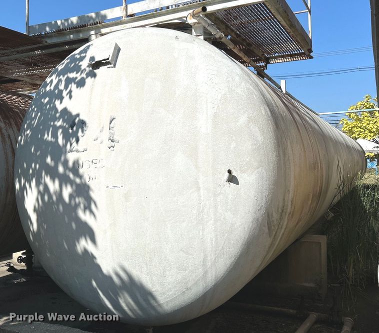 image for item NQ9810 Oil tank