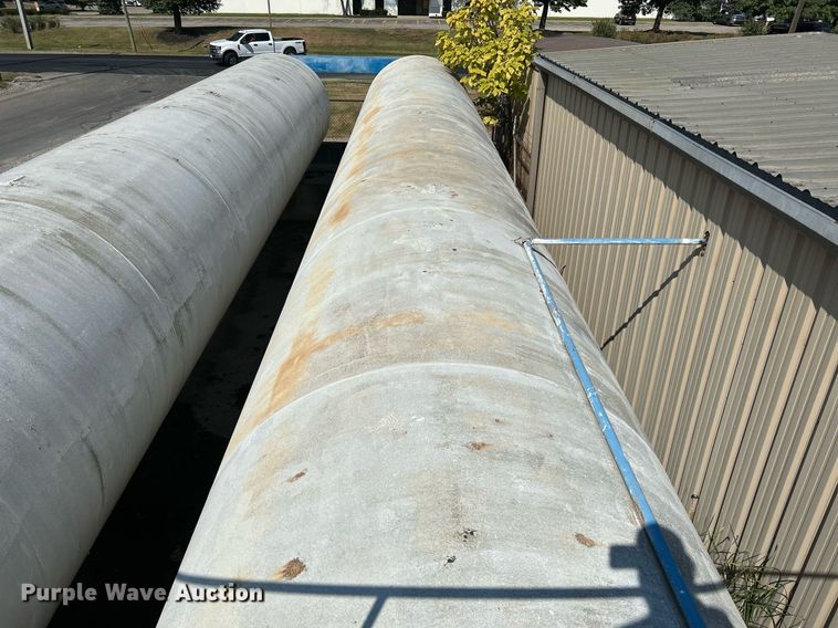 image for item NQ9810 Oil tank