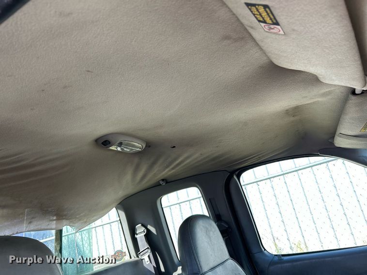 image for item NQ9816 1998 Ford F150 XL  SuperCab pickup truck