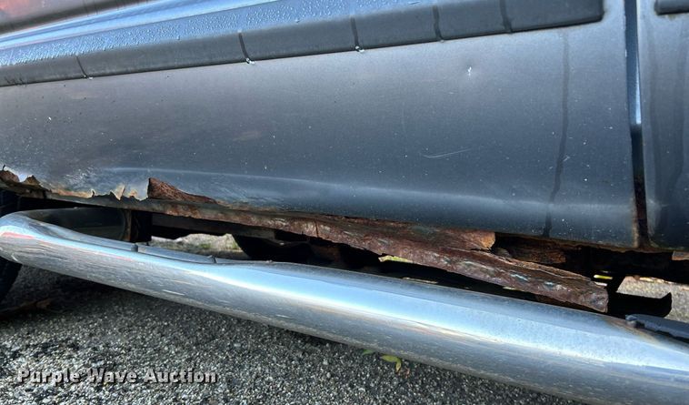 image for item NQ9818 2004 Dodge Ram 1500  Quad Cab pickup truck