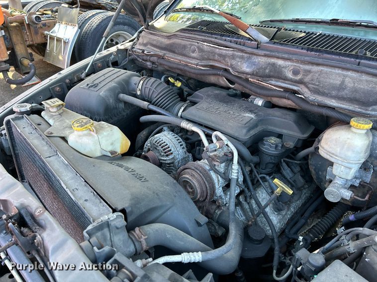 image for item NQ9818 2004 Dodge Ram 1500  Quad Cab pickup truck